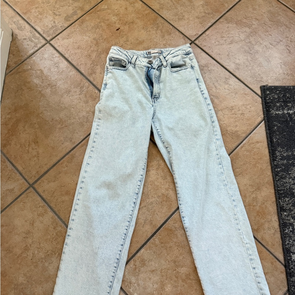 SO Women's Light Wash Flare Jeans